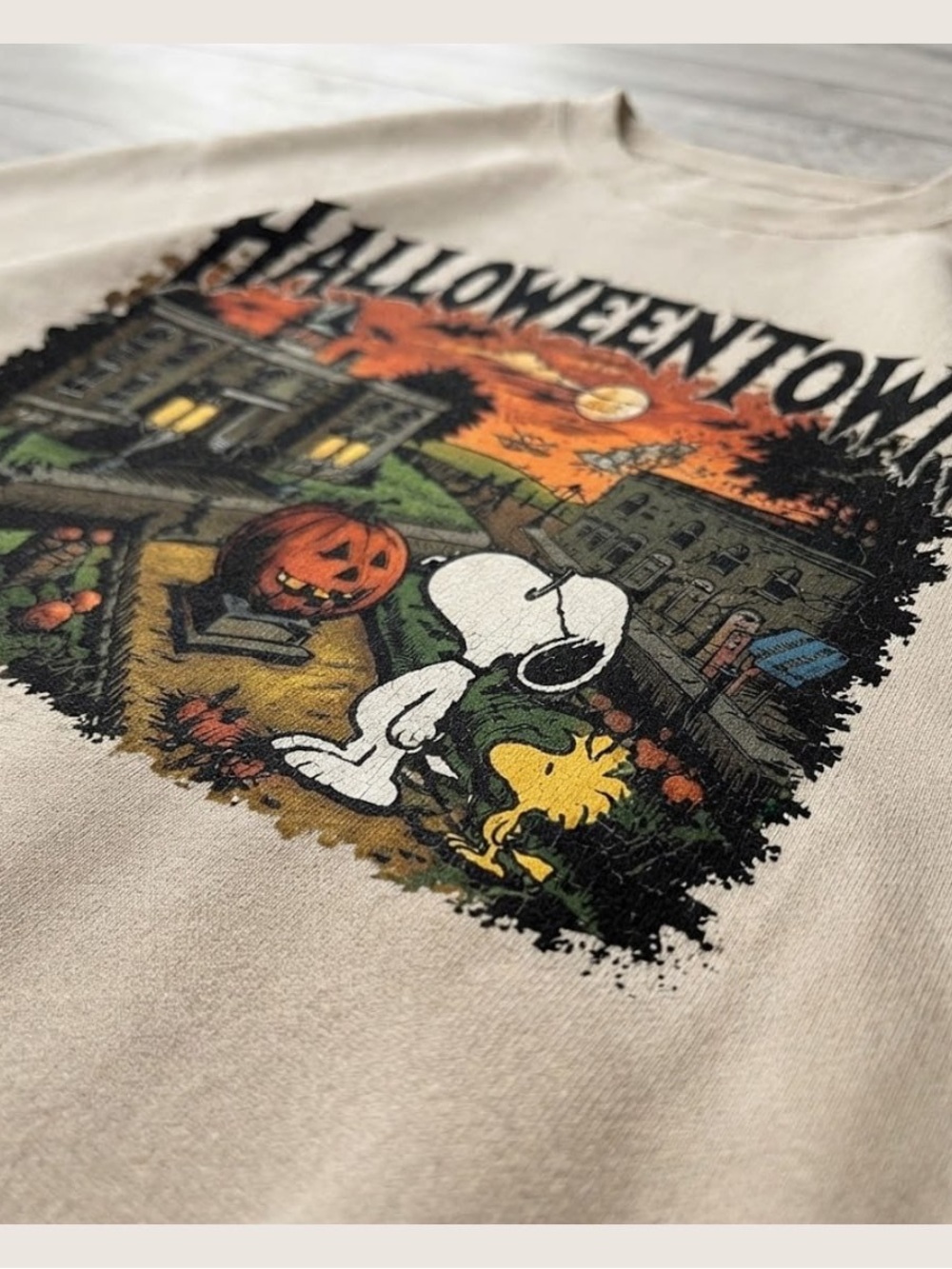 Gildan Cream Snoop with Halloweentown Graphic Sweatshirt For Unisex - Picture 2 of 4